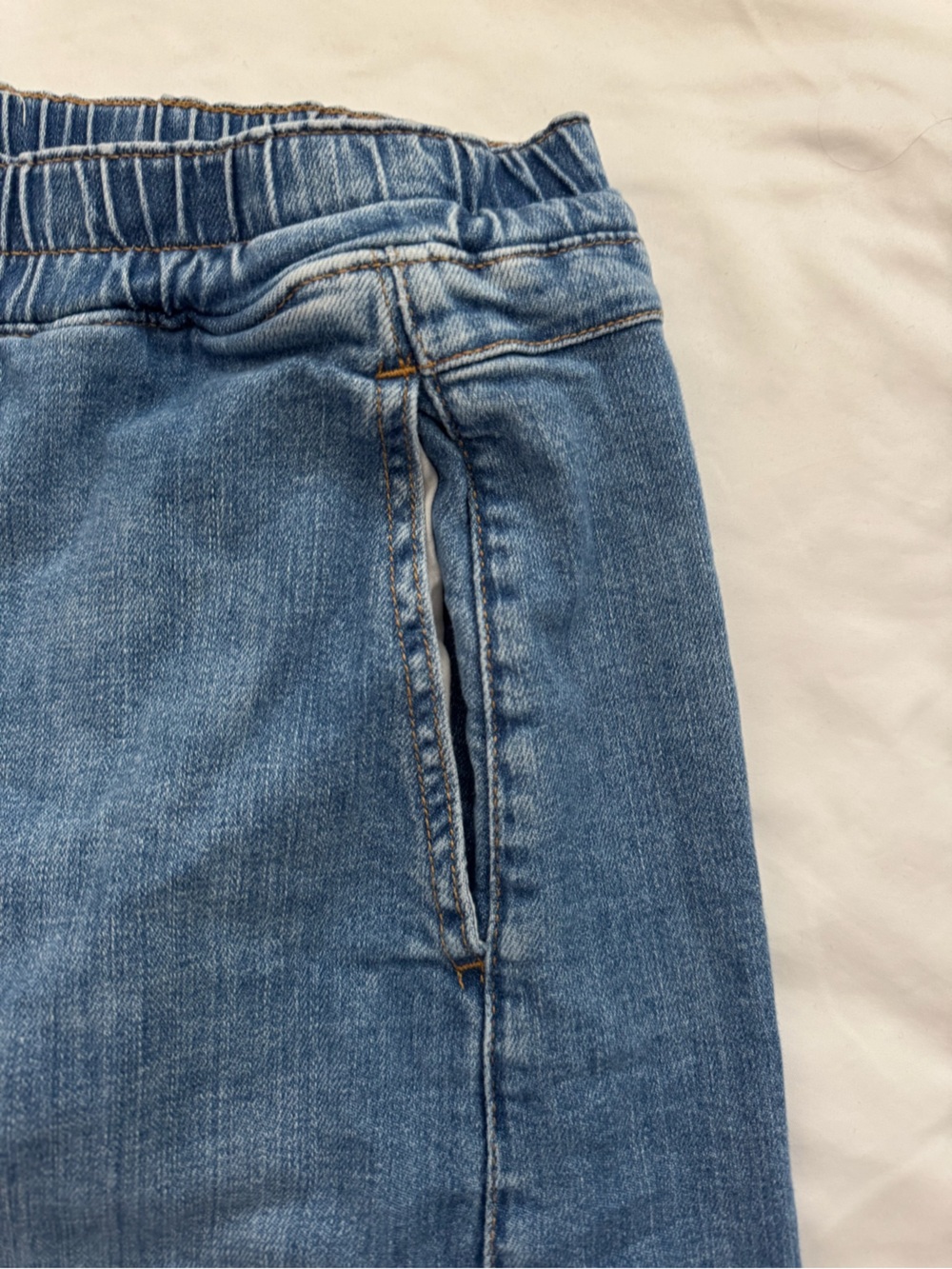 Anthropologie Pilcro Izzie Relaxed Pull-On Barrel Jeans - Picture 8 of 10